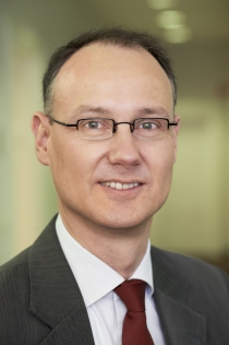 Karsten Löffler Manging Director– Allianz Climate Solutions GmbH